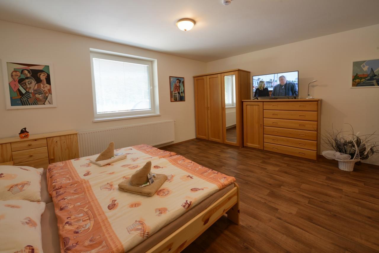 Školící středisko ABENA s ubytováním Ostrava Exterior foto